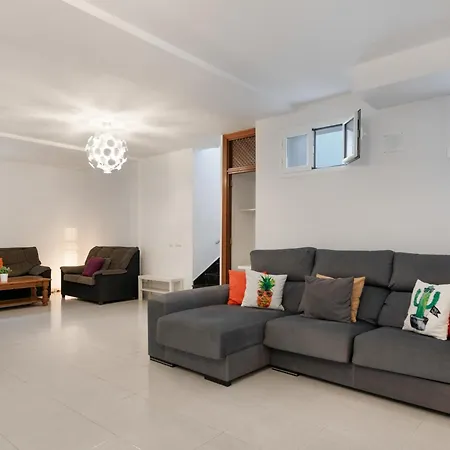 Casa Lupa Tias