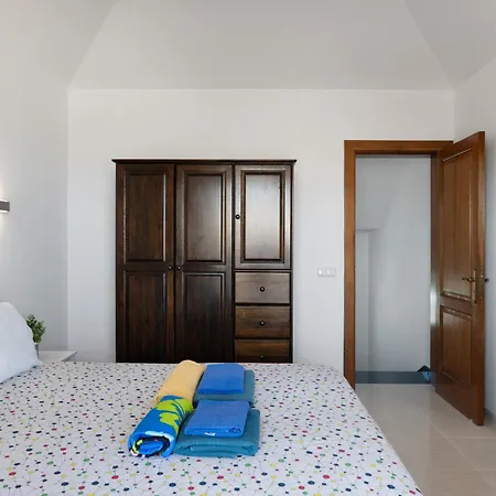 Holiday home Casa Lupa Tias